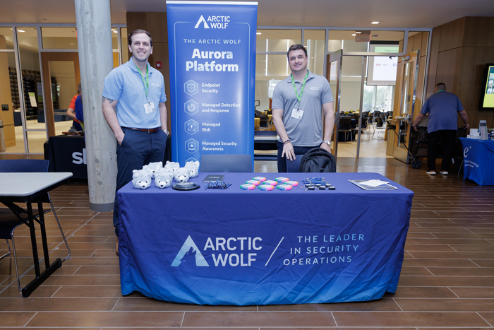 EC Artic Wolf