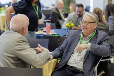 EC two guys networking