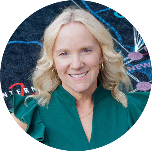 Erin Brink headshot